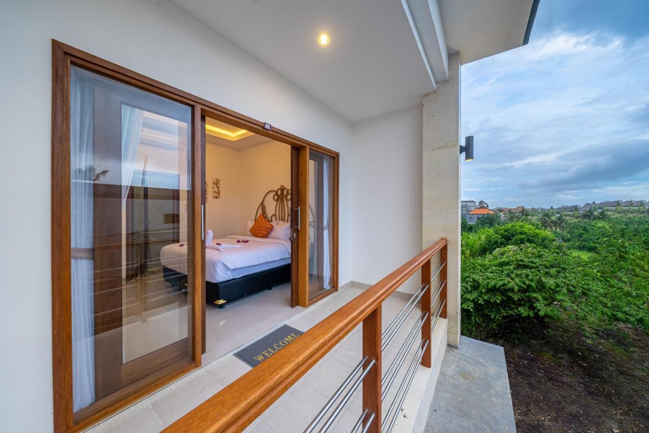 Kasmaran Bali Guest House Munggu Esterno foto